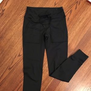 Aerie Play Pocket & Cuff Legging- Small